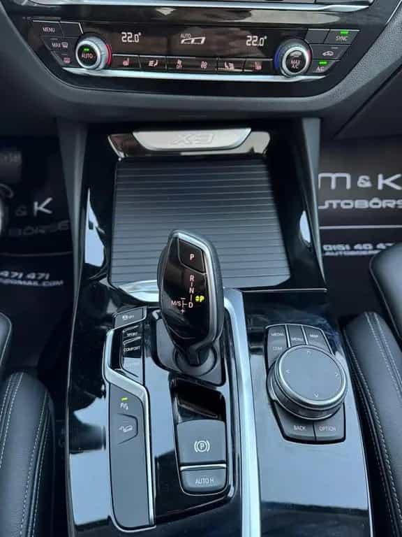BMW X3 xDrive 20 d xLine 06/2020-photo-17