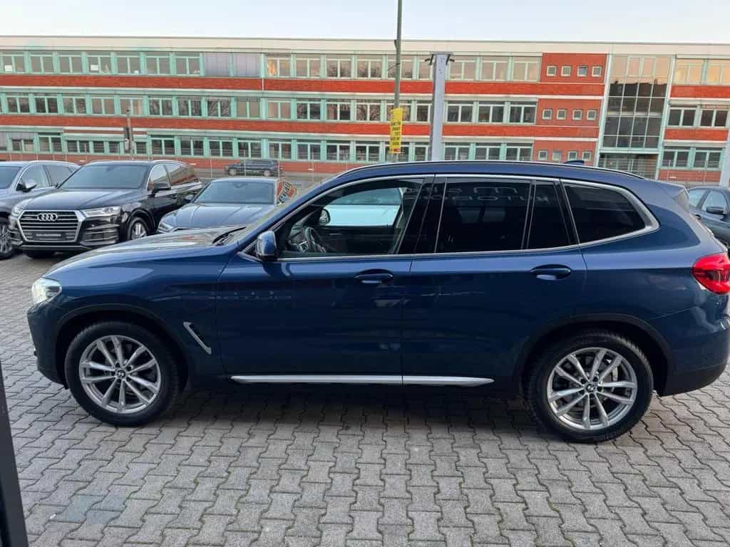 BMW X3 xDrive 20 d xLine 06/2020-photo-9