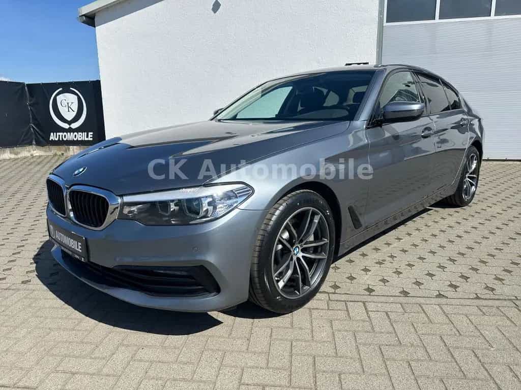 BMW 5 Series 530 i Lim. xDrive Sport Line/Navi/Leder/LED/Kam. 08/2020-photo-0