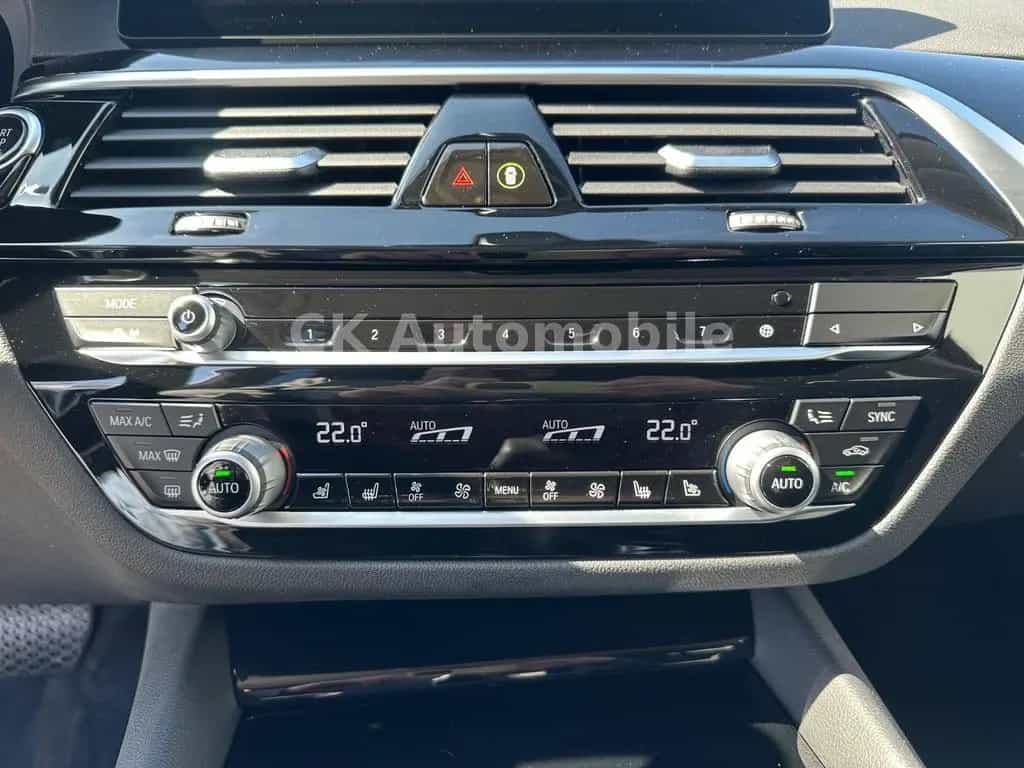 BMW 5 Series 530 i Lim. xDrive Sport Line/Navi/Leder/LED/Kam. 08/2020-photo-16