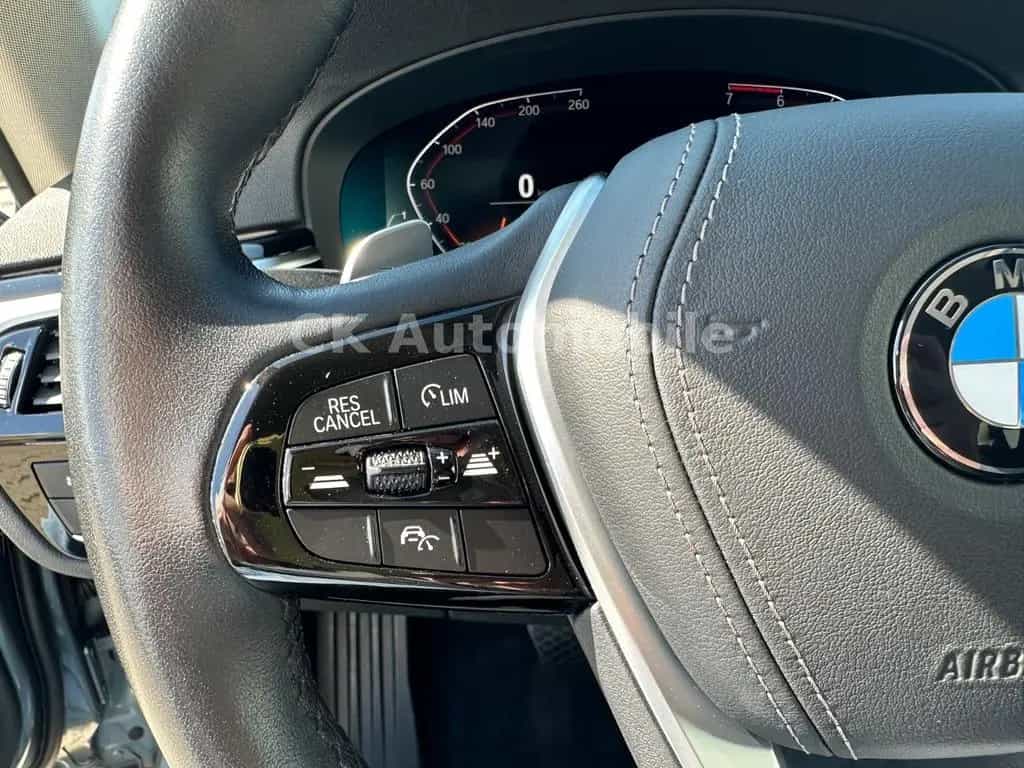 BMW 5 Series 530 i Lim. xDrive Sport Line/Navi/Leder/LED/Kam. 08/2020-photo-17