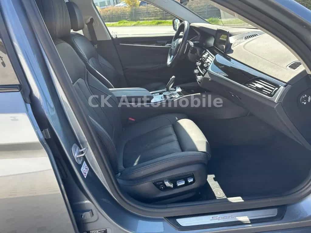 BMW 5 Series 530 i Lim. xDrive Sport Line/Navi/Leder/LED/Kam. 08/2020-photo-32