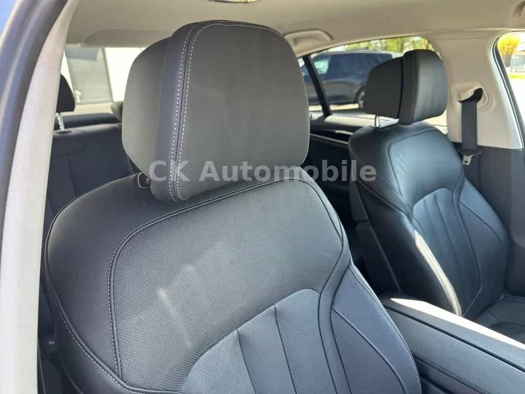 BMW 5 Series 530 i Lim. xDrive Sport Line/Navi/Leder/LED/Kam. 08/2020-photo-33
