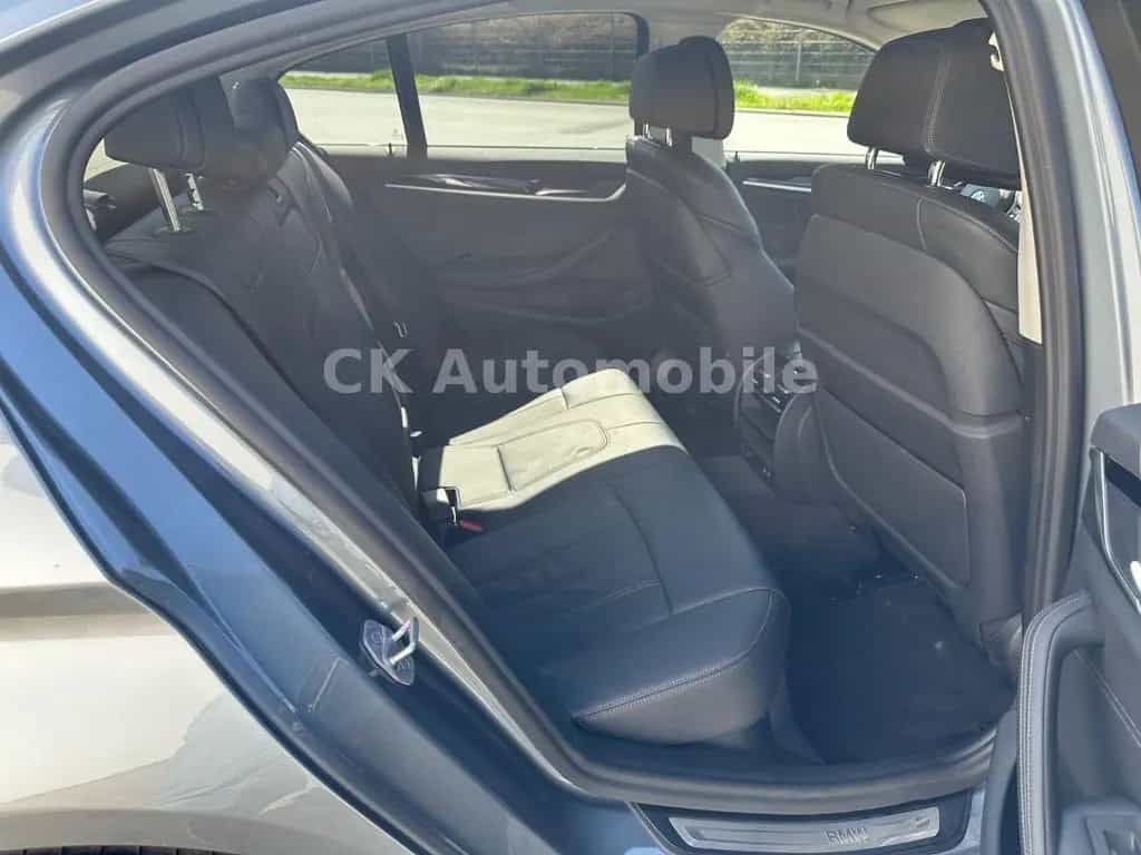 BMW 5 Series 530 i Lim. xDrive Sport Line/Navi/Leder/LED/Kam. 08/2020-photo-34
