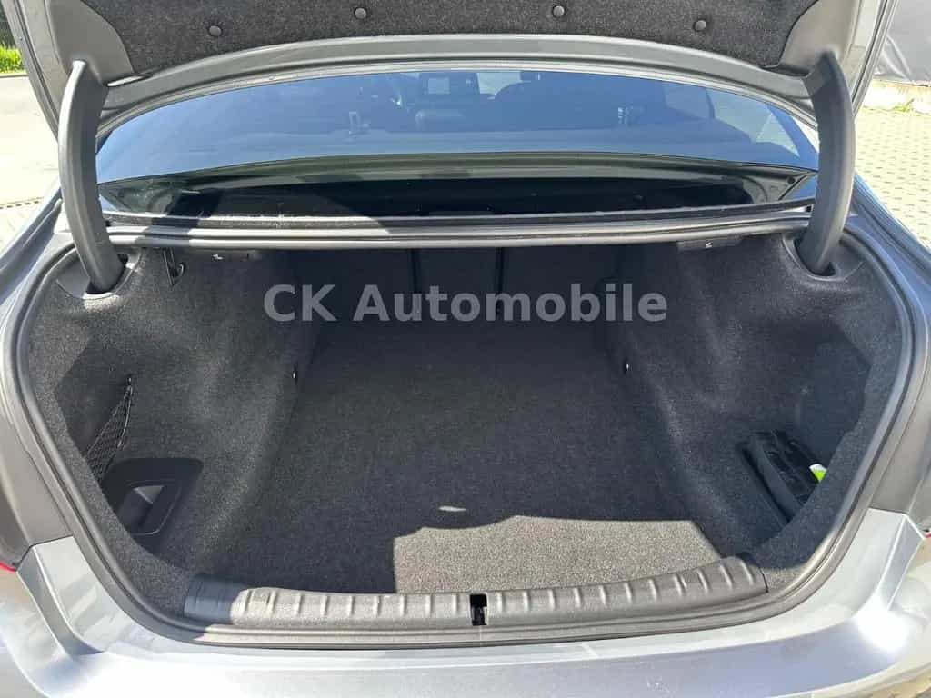 BMW 5 Series 530 i Lim. xDrive Sport Line/Navi/Leder/LED/Kam. 08/2020-photo-37