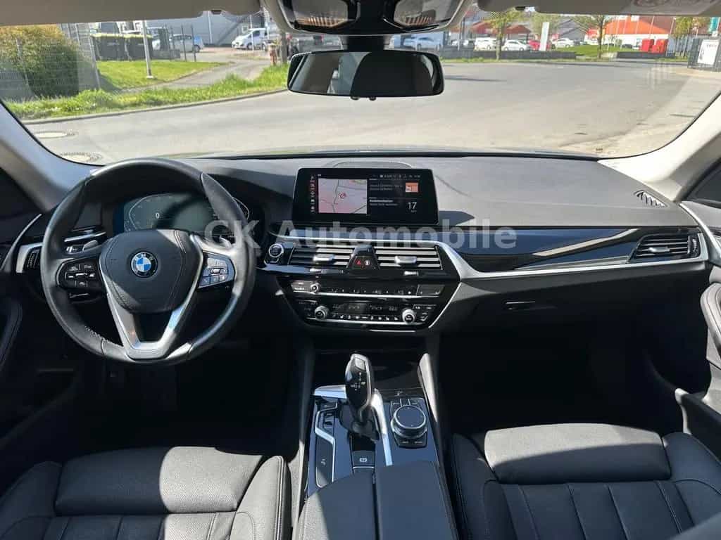 BMW 5 Series 530 i Lim. xDrive Sport Line/Navi/Leder/LED/Kam. 08/2020-photo-8