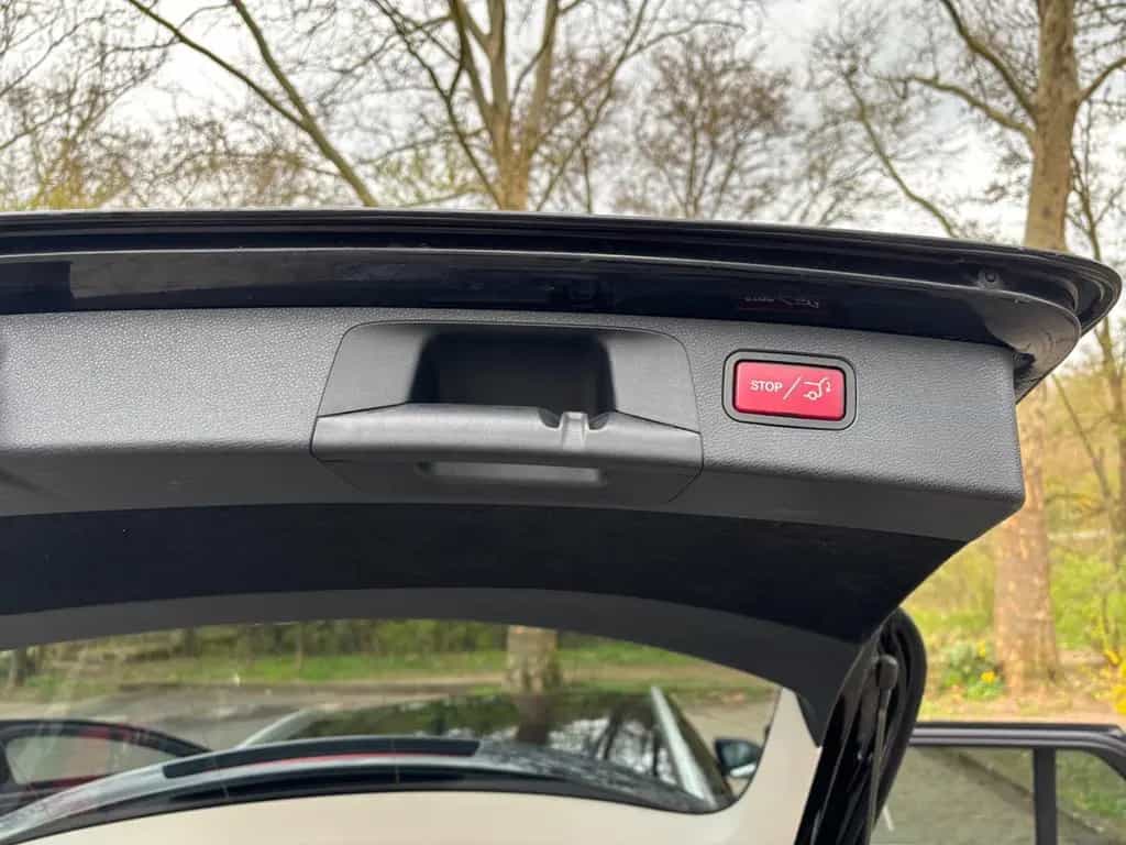 Mercedes-Benz E-Class 200 T Autom. Mild Hybrid 197PS 09/2019-photo-7