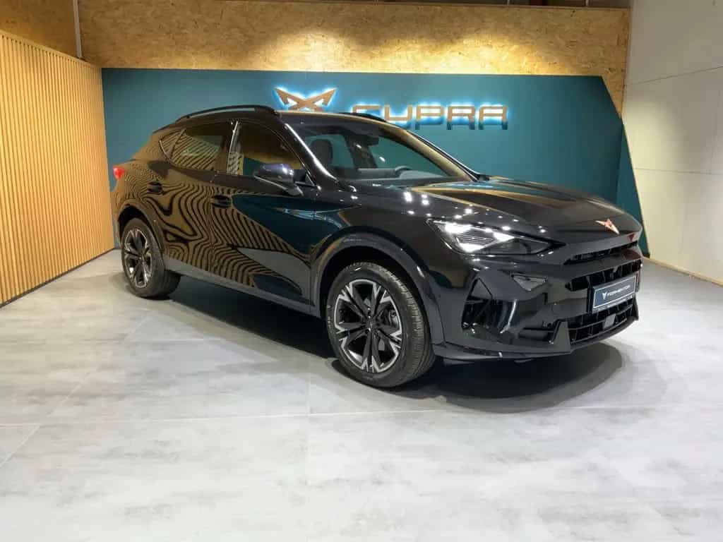 Cupra Formentor 1.5eTSI DSG+TopView +Sennheiser 09/2025-photo-1