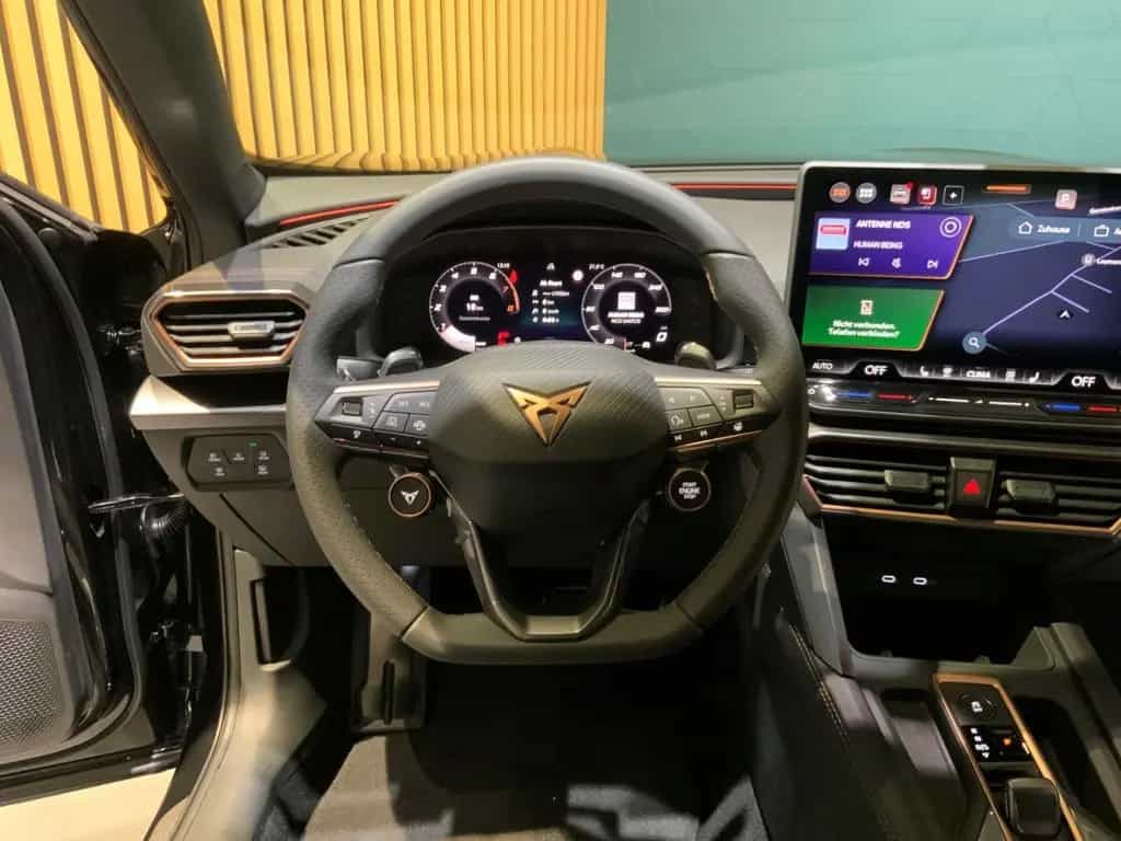 Cupra Formentor 1.5eTSI DSG+TopView +Sennheiser 09/2025-photo-14