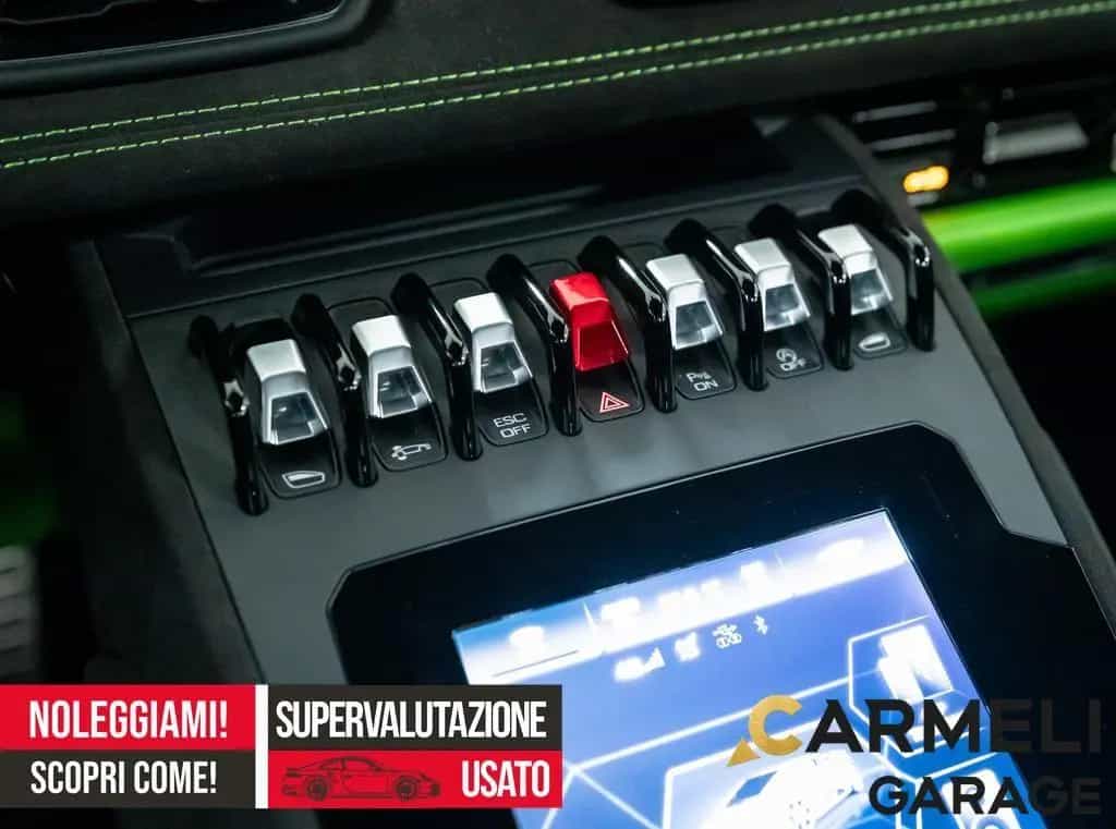 Lamborghini Huracan Coupe 5.2 V10 Tecnica 01/2024-photo-12