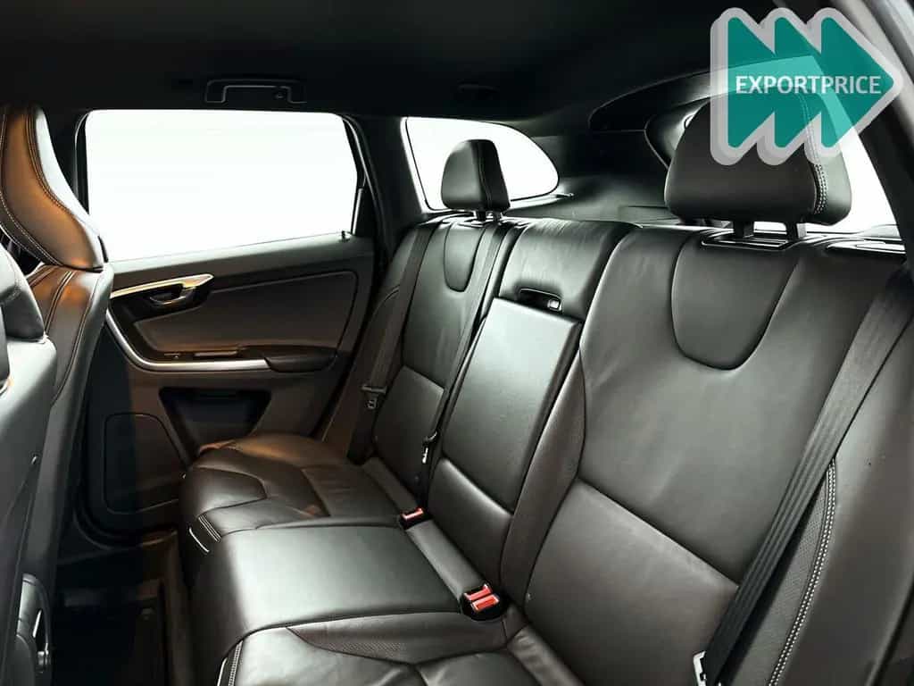 Volvo XC60 T5 FWD R-Design | Park assist | sitzheizung 02/2016-photo-11