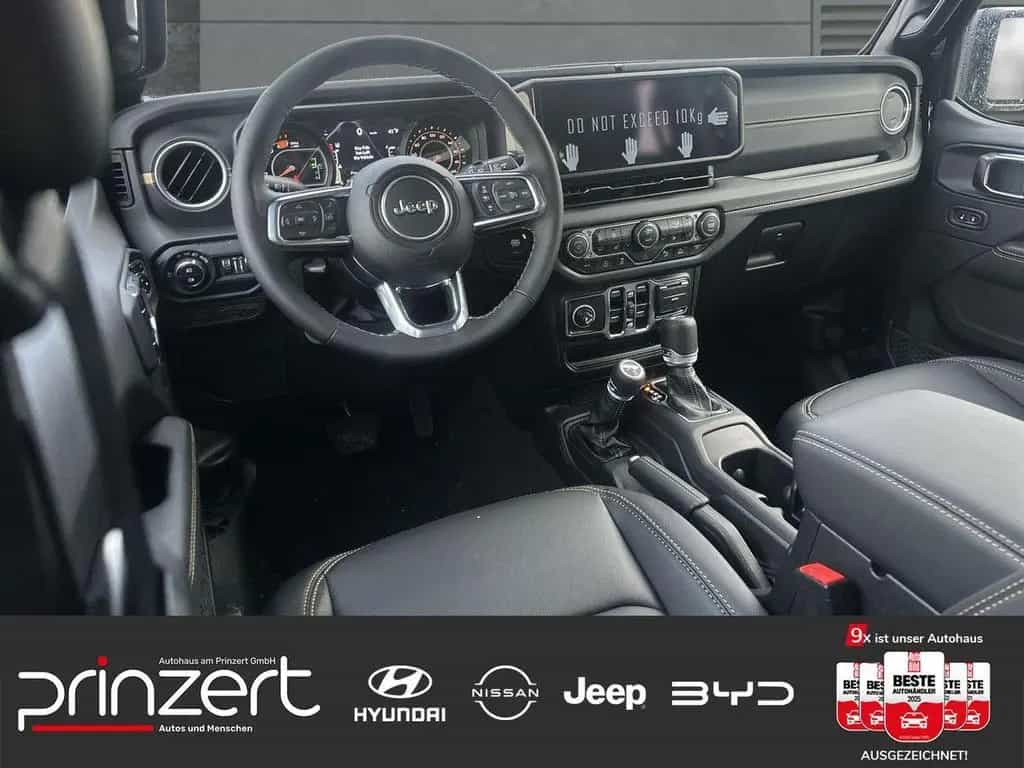 Jeep Wrangler ULTD2.0 4WD AT8 "Sahara" Leder*MY25 01/2026-photo-3