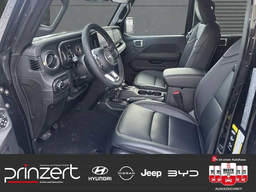 Jeep Wrangler ULTD2.0 4WD AT8 "Sahara" Leder*MY25 01/2026-photo-4