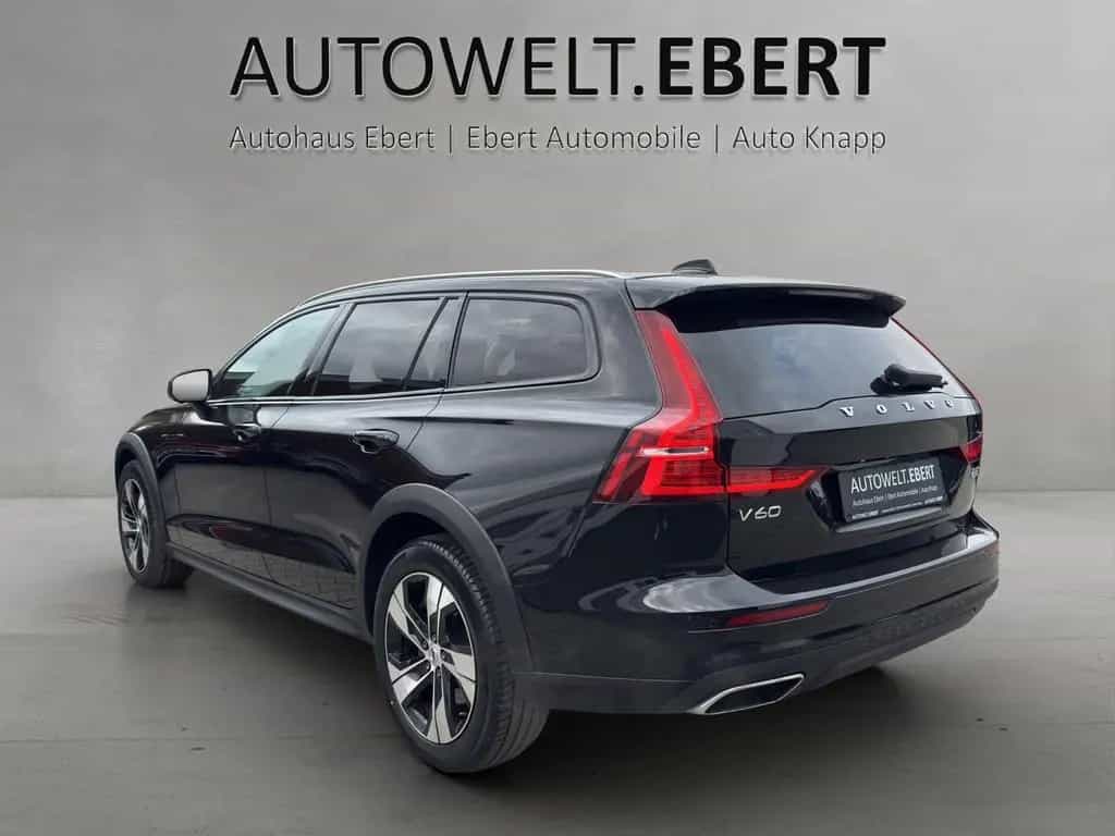 Volvo V60 Cross Country V 60 Cross Country AWD Pro Au./LED/360°/STANDHZ 02/2021-photo-2