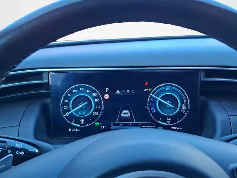 Hyundai TUCSON TUSCON 1.6 T-GDI TREND LED KAMERA LM TEMPOMAT 11/2022-photo-13