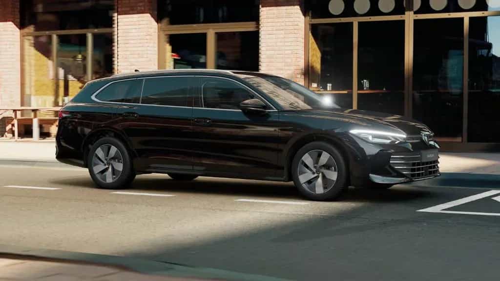 Volkswagen Passat Variant BUSINESS eTSI DSG+AHK+ALU 17+360° 07/2025-photo-3