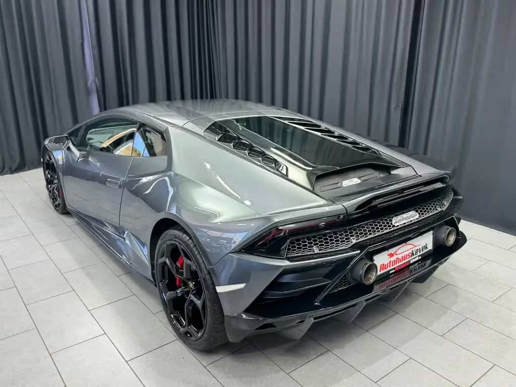 Lamborghini Huracan EVO LP640|LIFT|SENSONUM|KAMERA|AD PERSON 07/2019-photo-2