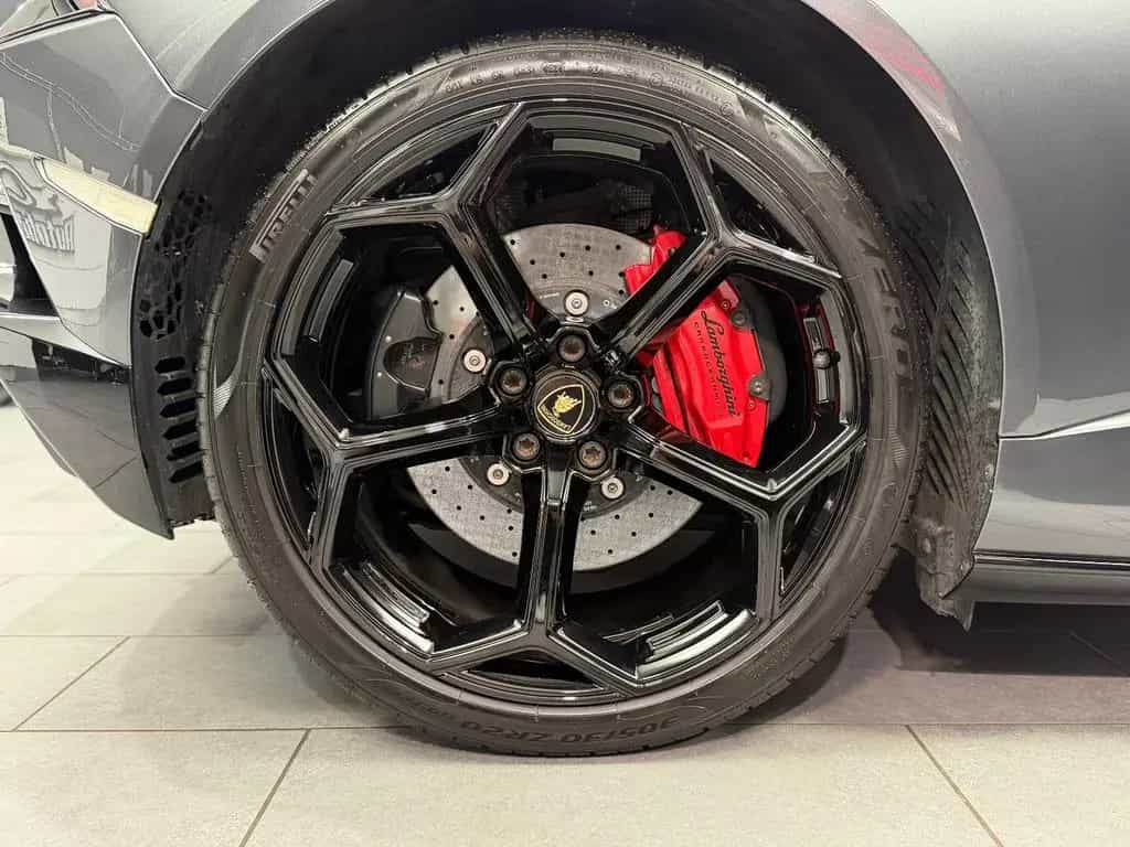 Lamborghini Huracan EVO LP640|LIFT|SENSONUM|KAMERA|AD PERSON 07/2019-photo-28