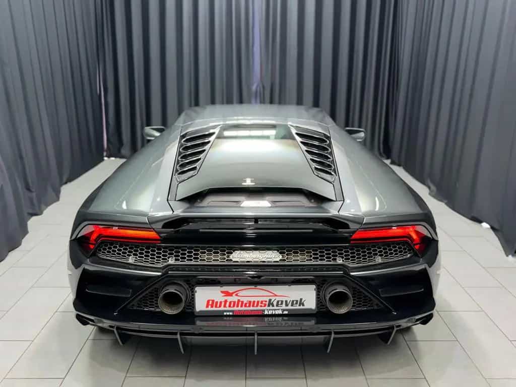 Lamborghini Huracan EVO LP640|LIFT|SENSONUM|KAMERA|AD PERSON 07/2019-photo-3