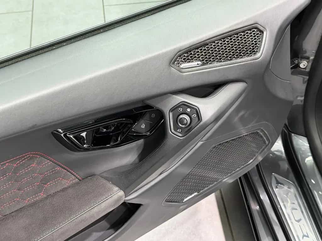 Lamborghini Huracan EVO LP640|LIFT|SENSONUM|KAMERA|AD PERSON 07/2019-photo-32