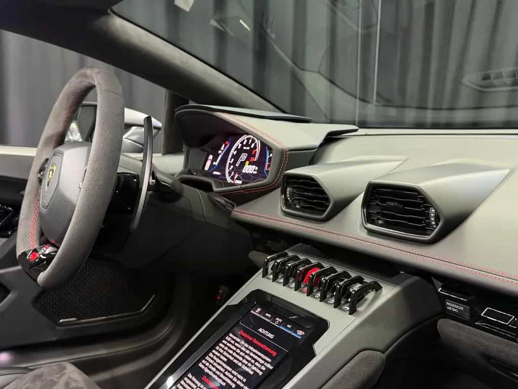 Lamborghini Huracan EVO LP640|LIFT|SENSONUM|KAMERA|AD PERSON 07/2019-photo-42