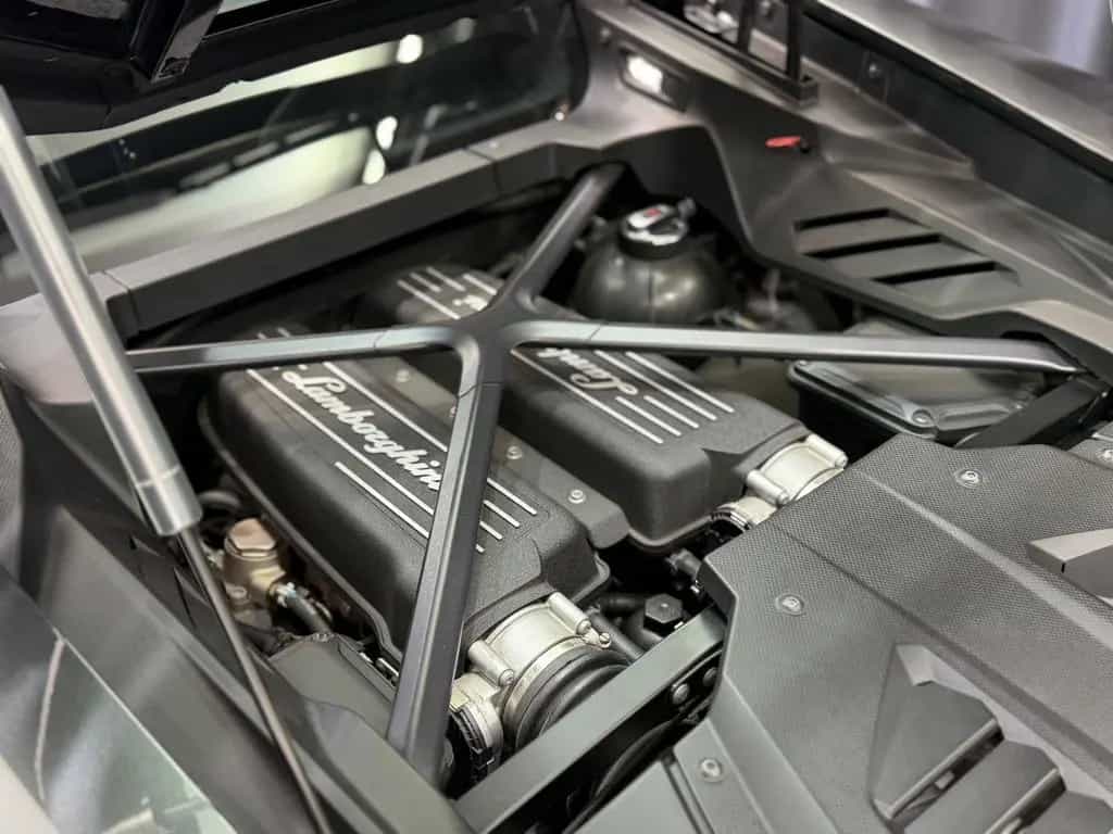 Lamborghini Huracan EVO LP640|LIFT|SENSONUM|KAMERA|AD PERSON 07/2019-photo-48