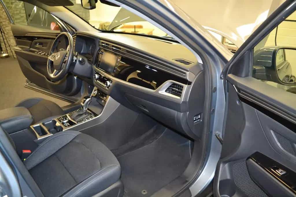 Ssangyong Korando 1.5 T-GDI AUTOMATIK 12/2019-photo-23