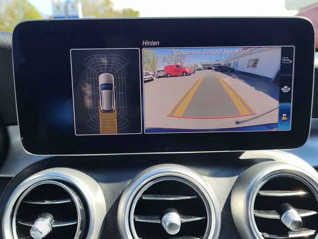 Mercedes-Benz C-Class T-Modell 300 T Aut. AMG-Line/Std.-hzg./Pano/Mu 10/2019-photo-12
