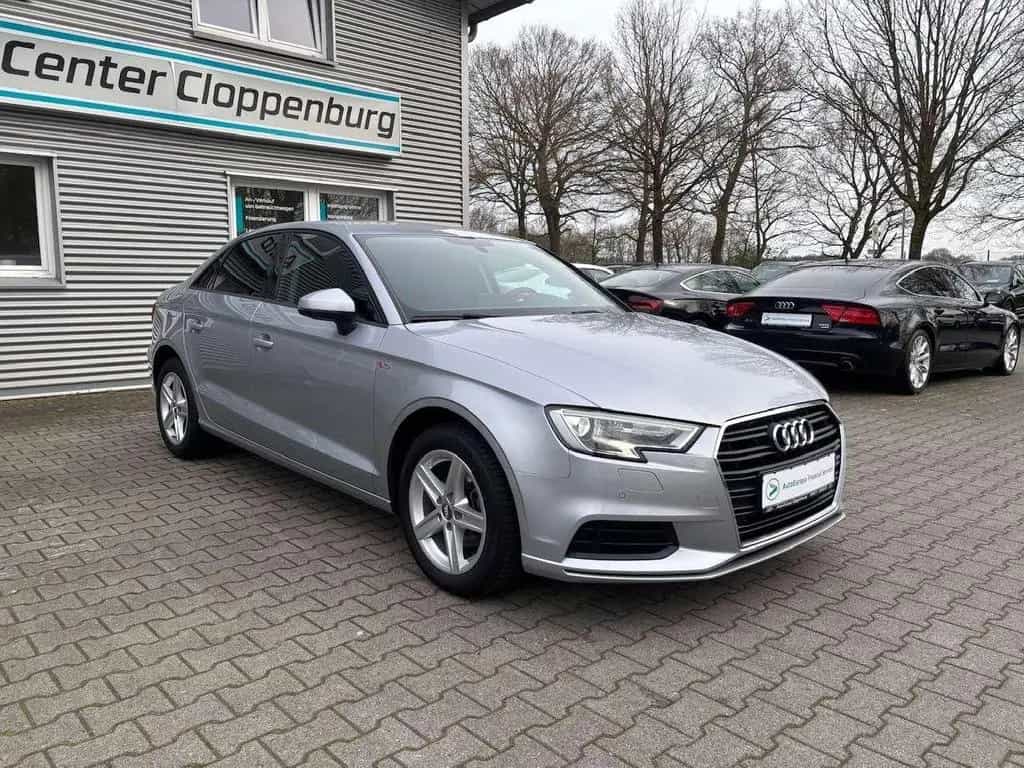 Audi A3 30 TFSI S-Line Limousine 02/2019-photo-1