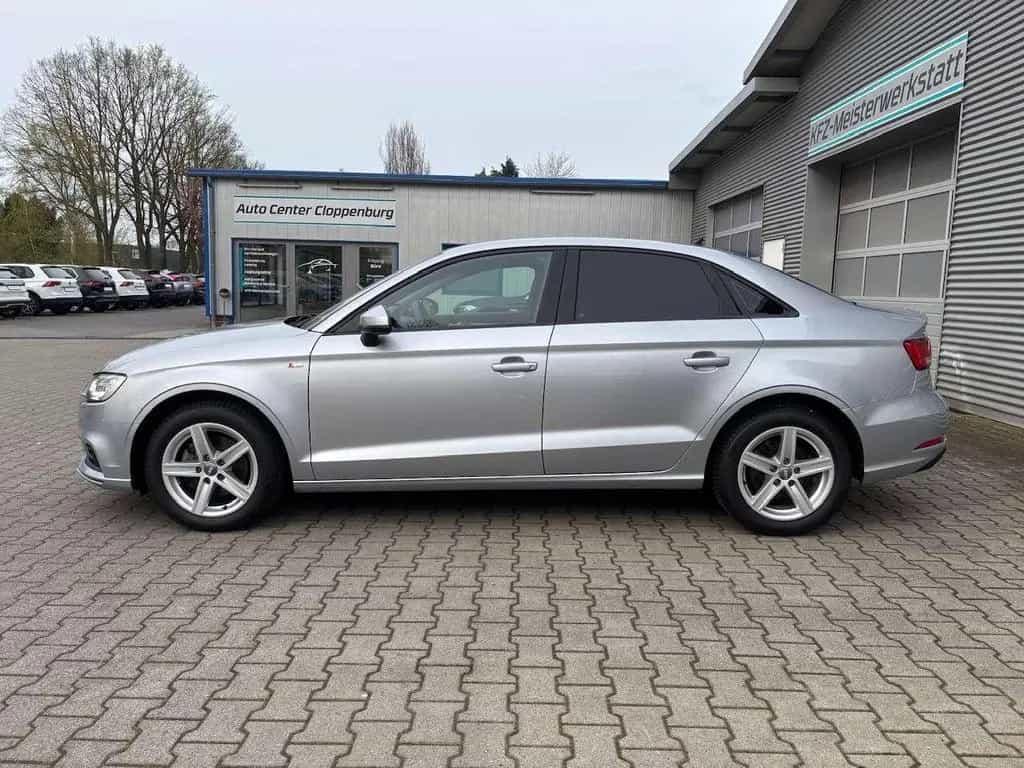 Audi A3 30 TFSI S-Line Limousine 02/2019-photo-8