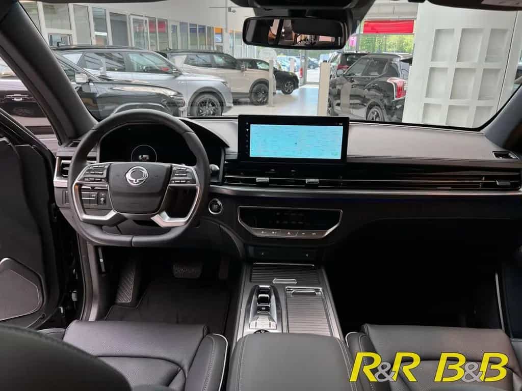 KGM Rexton Black 2.2 Diesel AT PANO+NAVI+SHZ+CARPLAY null-photo-5