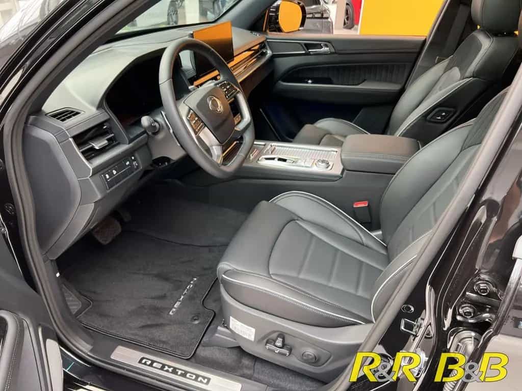 KGM Rexton Black 2.2 Diesel AT PANO+NAVI+SHZ+CARPLAY null-photo-9