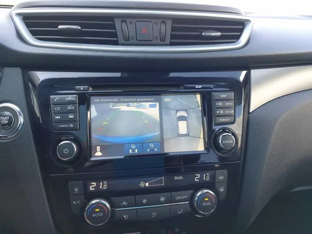 Nissan Qashqai 1.2DIG-T Tekna+ elektr.Ledersitze Rundum 09/2018-photo-17