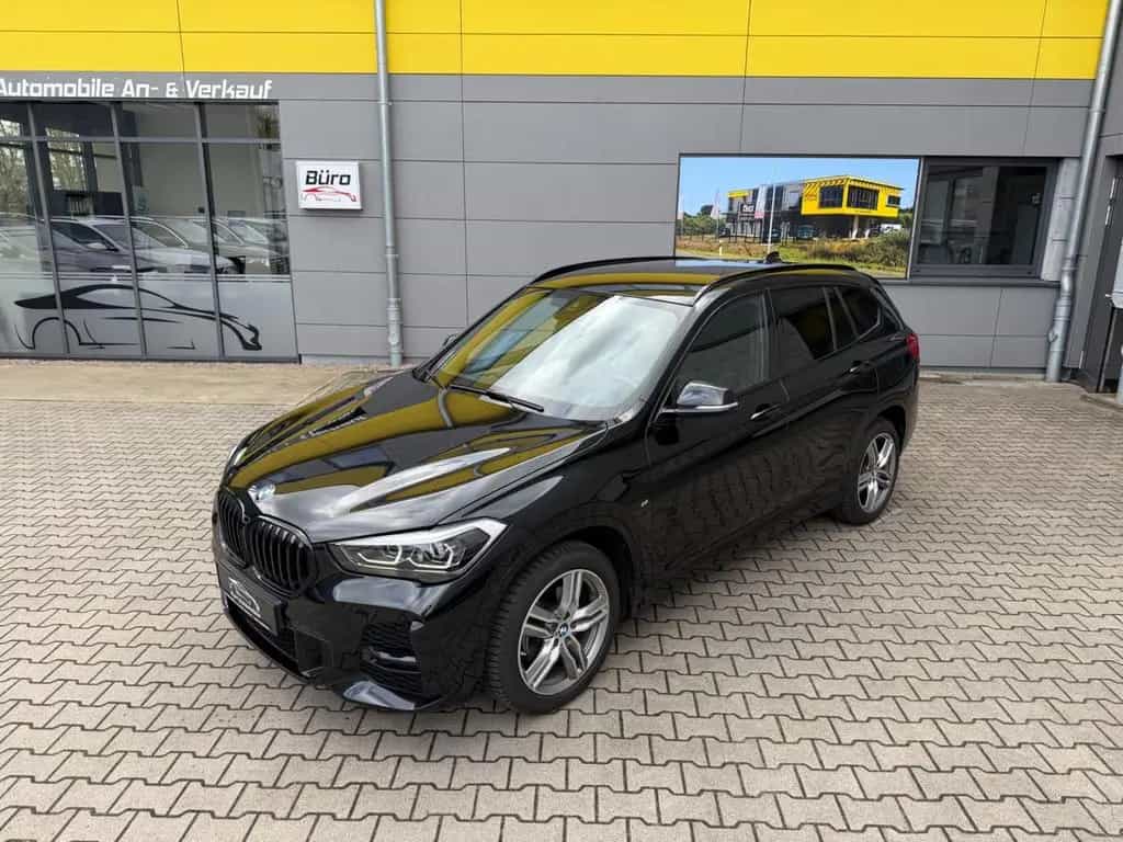 BMW X1 sDrive 18 d/M SPORTPAKET/LED/KAMERA/LEDER/AUT 08/2021-photo-0