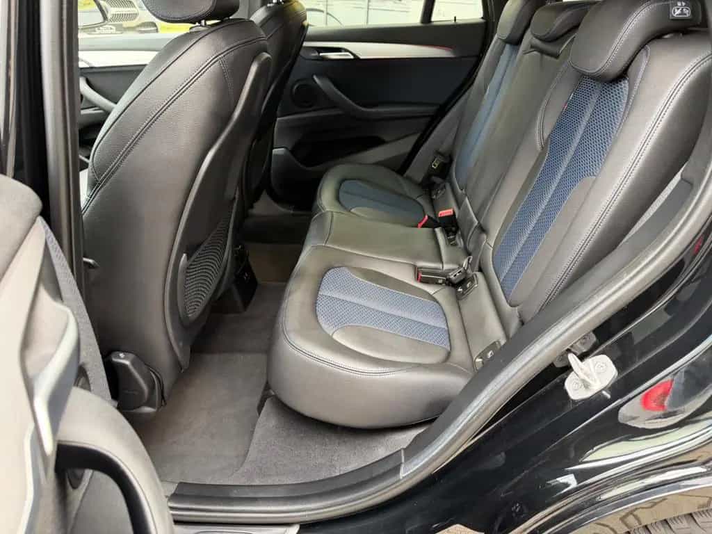 BMW X1 sDrive 18 d/M SPORTPAKET/LED/KAMERA/LEDER/AUT 08/2021-photo-17