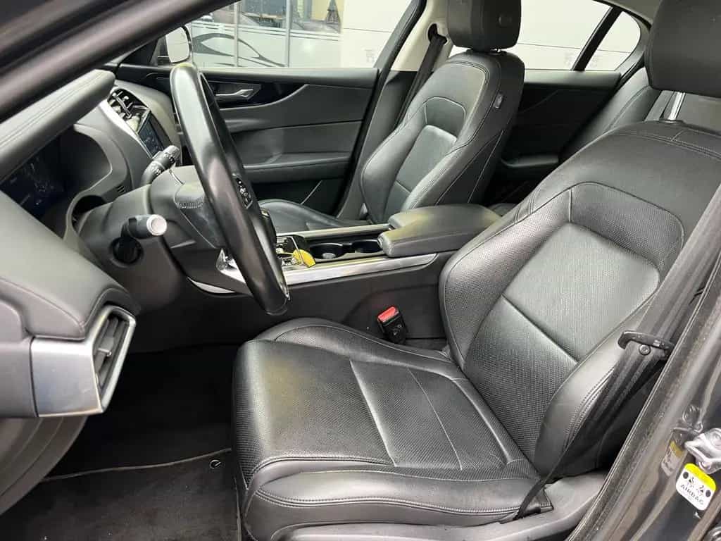 Jaguar XE S/LEDER/NAVI/TEMPOMAT/AUTOMATIK/DAB/MEMORY 04/2021-photo-10