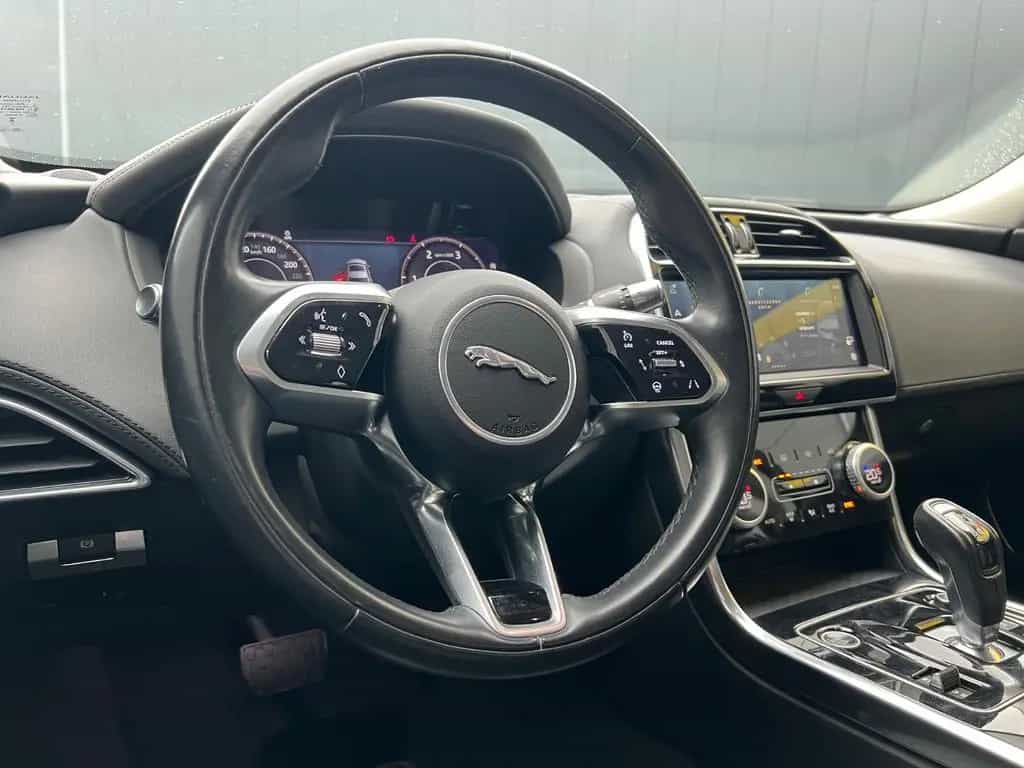 Jaguar XE S/LEDER/NAVI/TEMPOMAT/AUTOMATIK/DAB/MEMORY 04/2021-photo-12