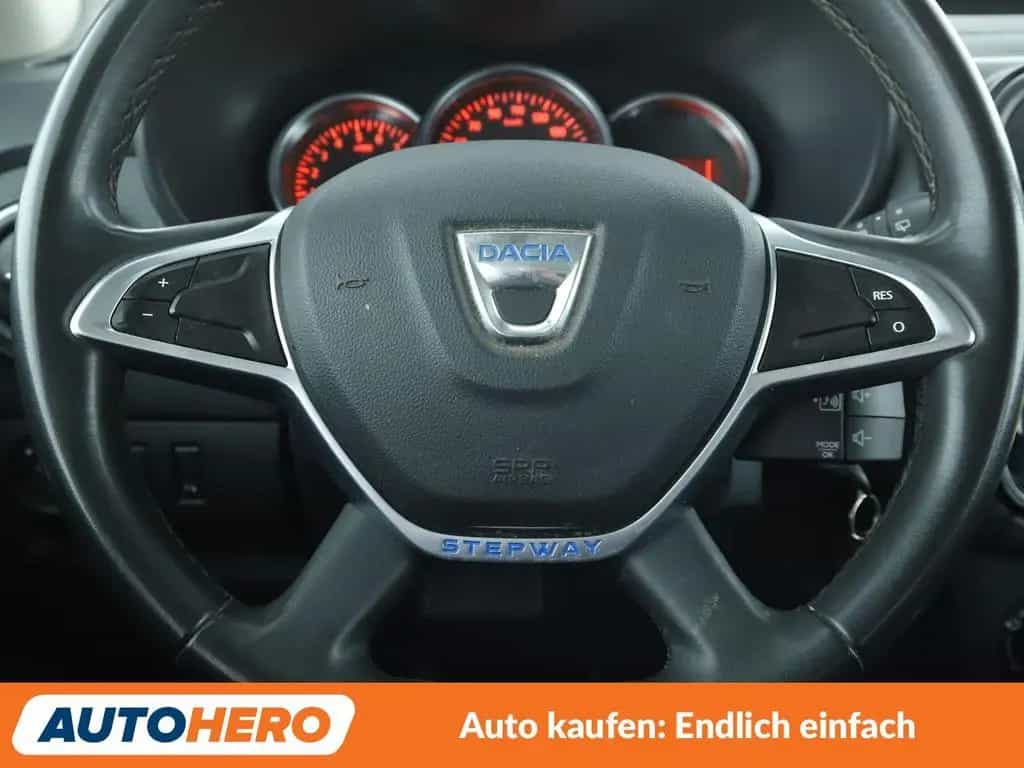 Dacia Dokker 1.3 TCe Stepway Plus*NAVI*PDC*AHK*KLIMA* 11/2020-photo-17