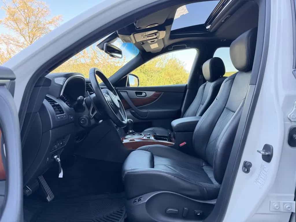 Infiniti QX70 S 3.7 Ultimate |VOLLAUSSTATTUNG|SHZ+LÜFTNG| 08/2016-photo-17
