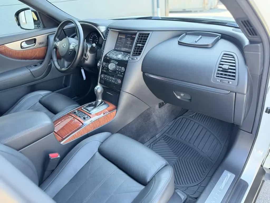 Infiniti QX70 S 3.7 Ultimate |VOLLAUSSTATTUNG|SHZ+LÜFTNG| 08/2016-photo-26