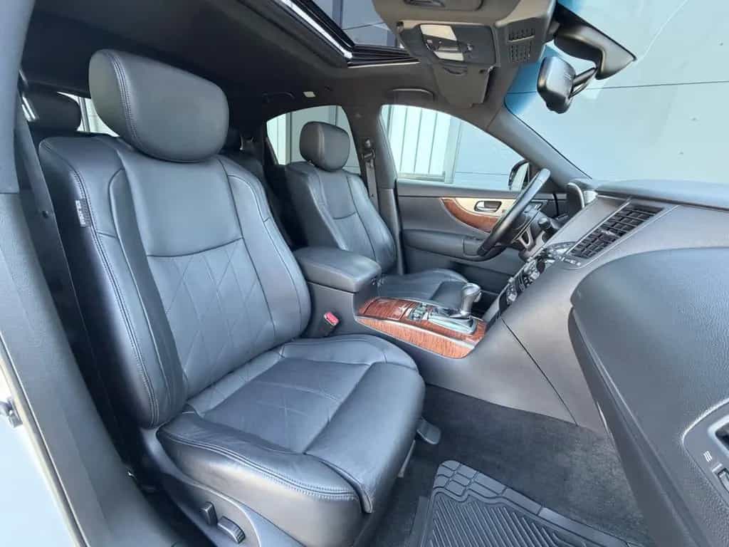 Infiniti QX70 S 3.7 Ultimate |VOLLAUSSTATTUNG|SHZ+LÜFTNG| 08/2016-photo-27