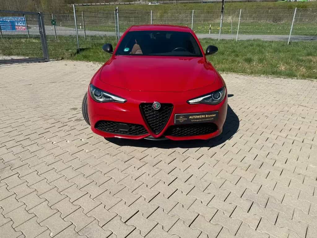 Alfa Romeo Giulia Veloce Q4 Facelift 03/2021-photo-2
