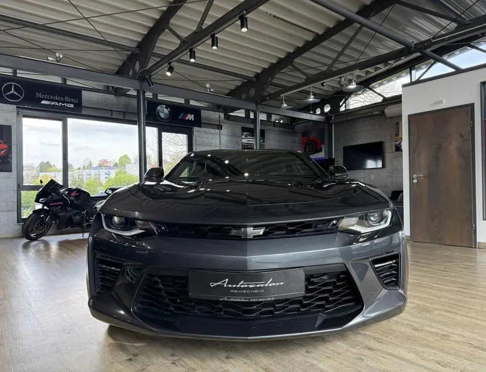 Chevrolet Camaro V8 6.2*DEUTSCH*KAMERA*BOSE*HEADUP* 01/2017-photo-10