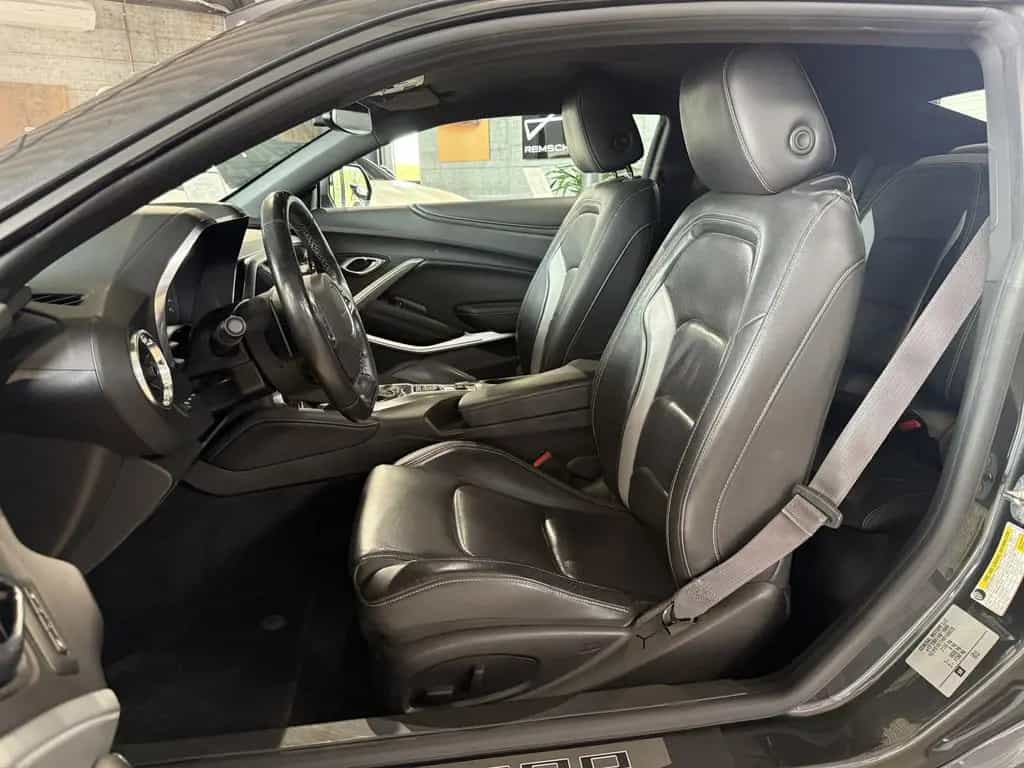 Chevrolet Camaro V8 6.2*DEUTSCH*KAMERA*BOSE*HEADUP* 01/2017-photo-13