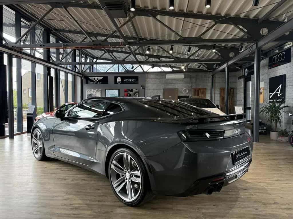 Chevrolet Camaro V8 6.2*DEUTSCH*KAMERA*BOSE*HEADUP* 01/2017-photo-4