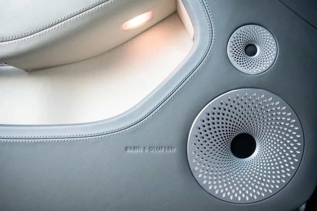 Bentley Continental GT V8 08/2020-photo-17