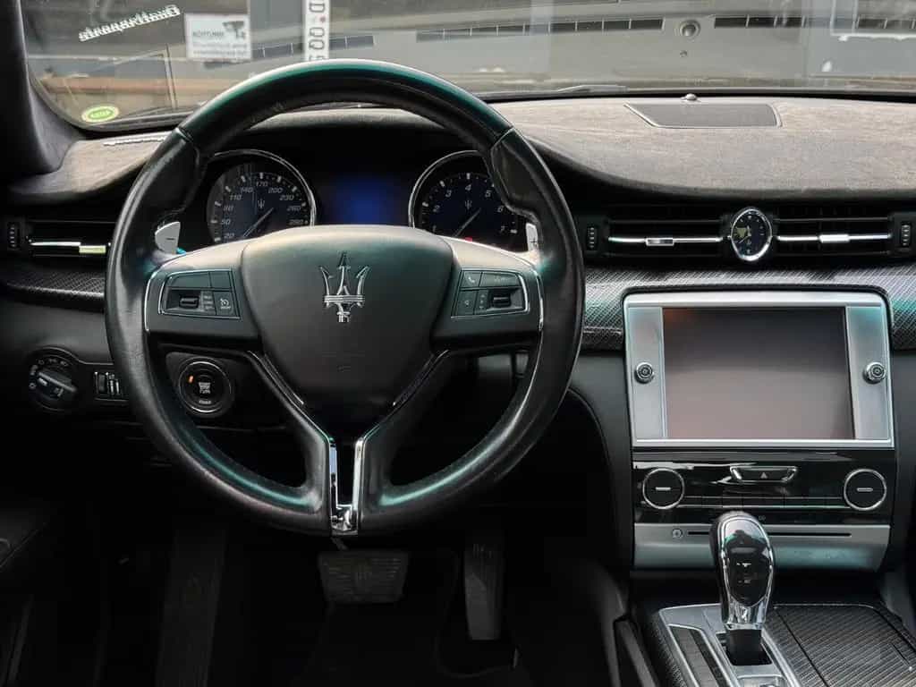 Maserati Quattroporte GTS Kamera Sitzheizung Keyless-Go 04/2015-photo-13