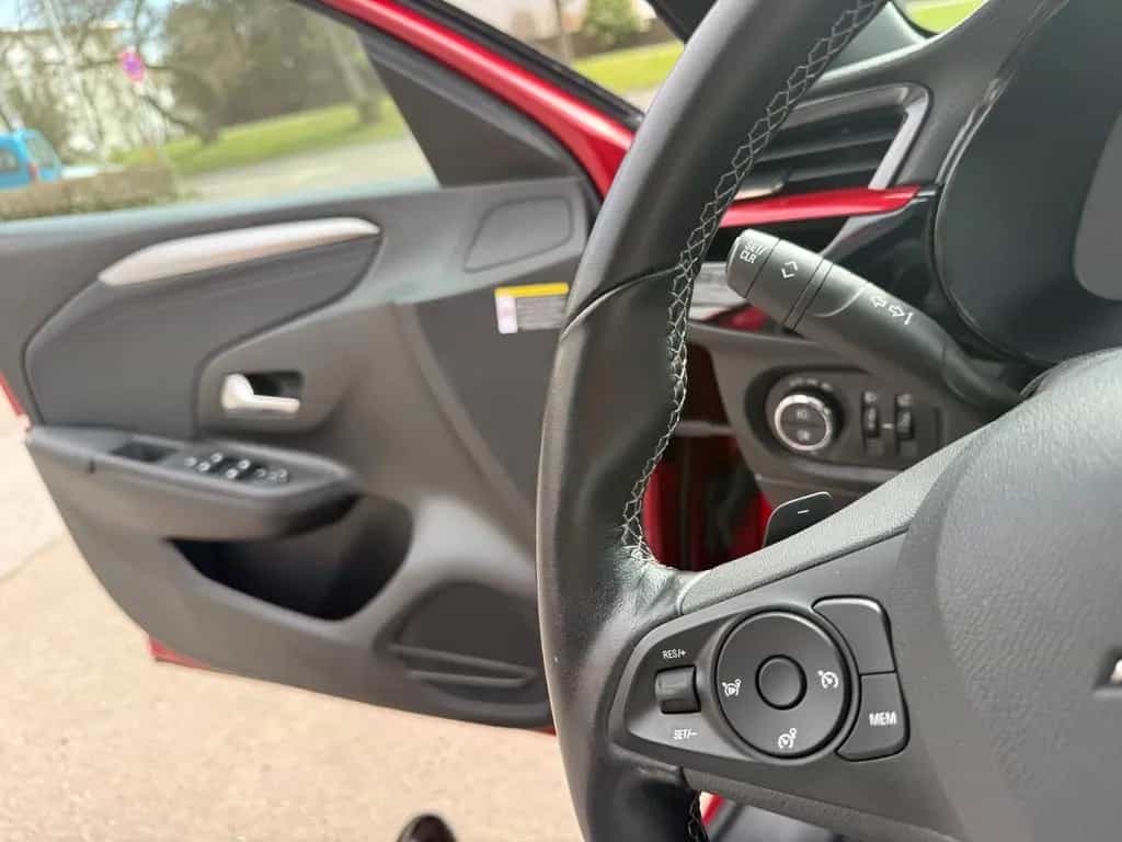 Opel Corsa F 1.2 Tubo GS Line Automatik (SPORTSITZE) 09/2020-photo-15