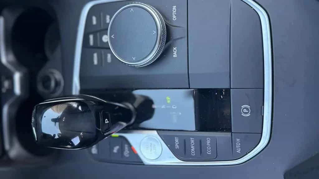 BMW 118 i Advantage|NAVI|LED|SHZ|AUTOMATIK|APPLE-CAR 06/2020-photo-10