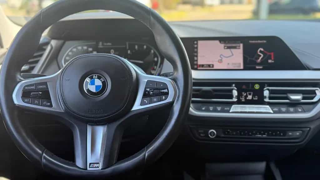 BMW 118 i Advantage|NAVI|LED|SHZ|AUTOMATIK|APPLE-CAR 06/2020-photo-13